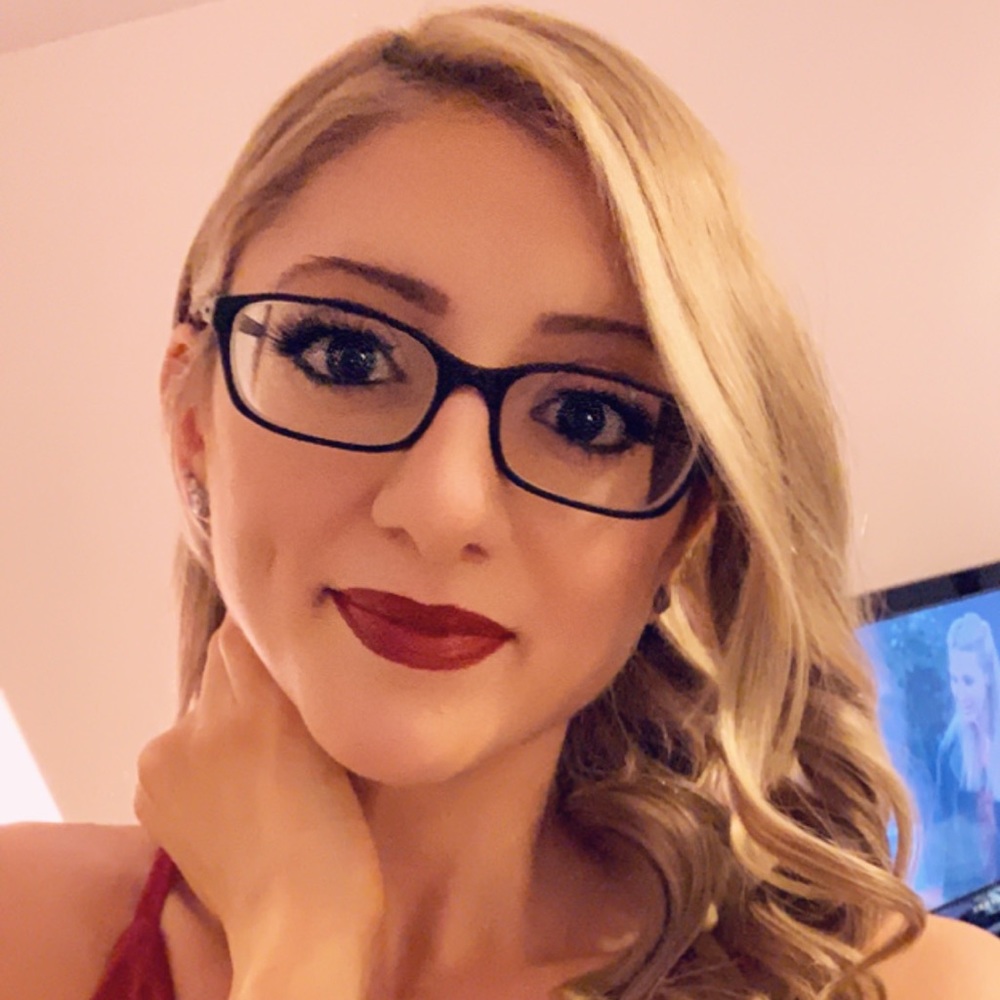 Meet your Posher, Marina